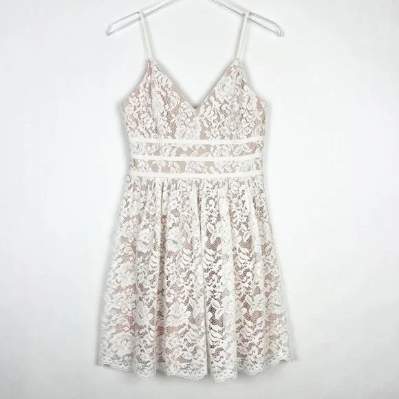 Lulus Wish Me Luxe Lace Skater Dress. White. Size M